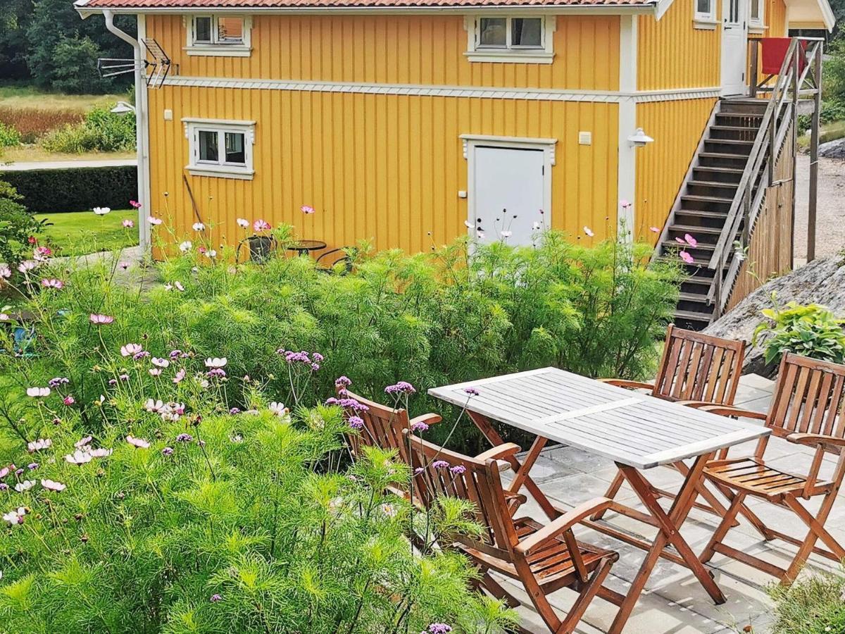 4 Person Holiday Home In Ell S Ellos Esterno foto