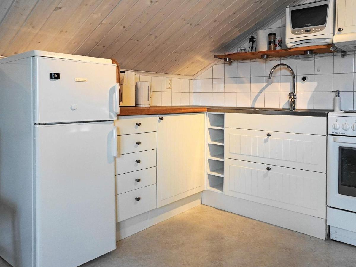 4 Person Holiday Home In Ell S Ellos Esterno foto